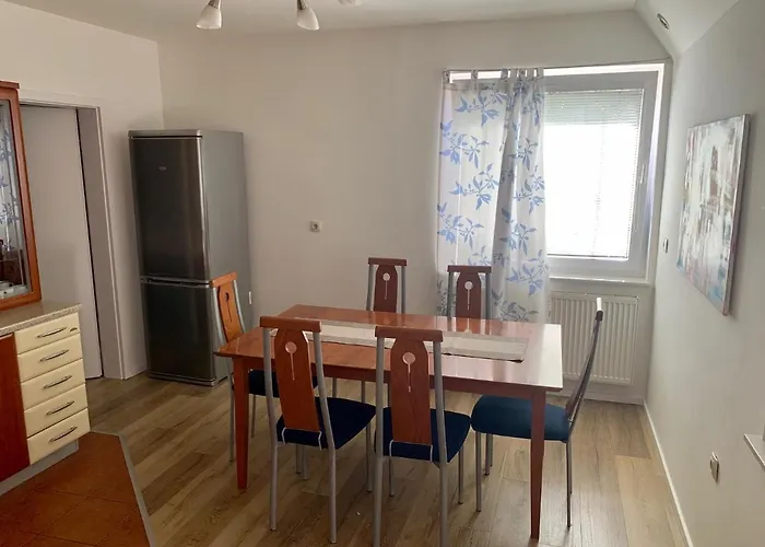 Gostinjska kuća Peachy House Bezigrad