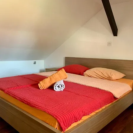 Peachy House Bezigrad